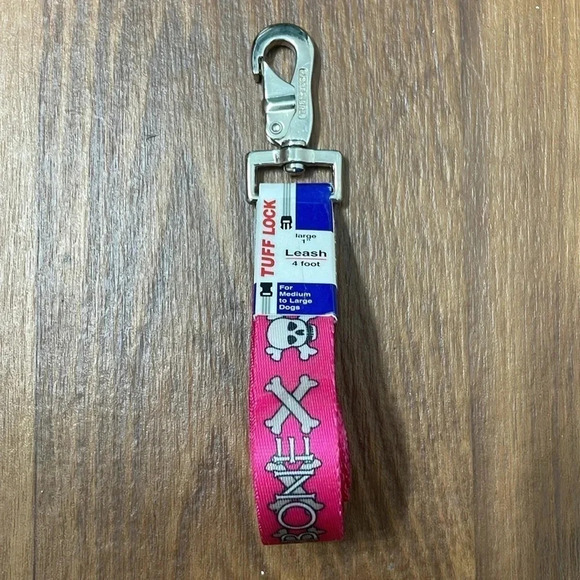 Tuff Lock Other - Pink Bad To The Bone Skull and Crossbones 4ft Leash For Medium-Large Dogs